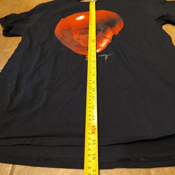 Horror IT Pennywise Red Balloon Men's Sz Large Black Graphic T-Shirt - Picture 6 of 6